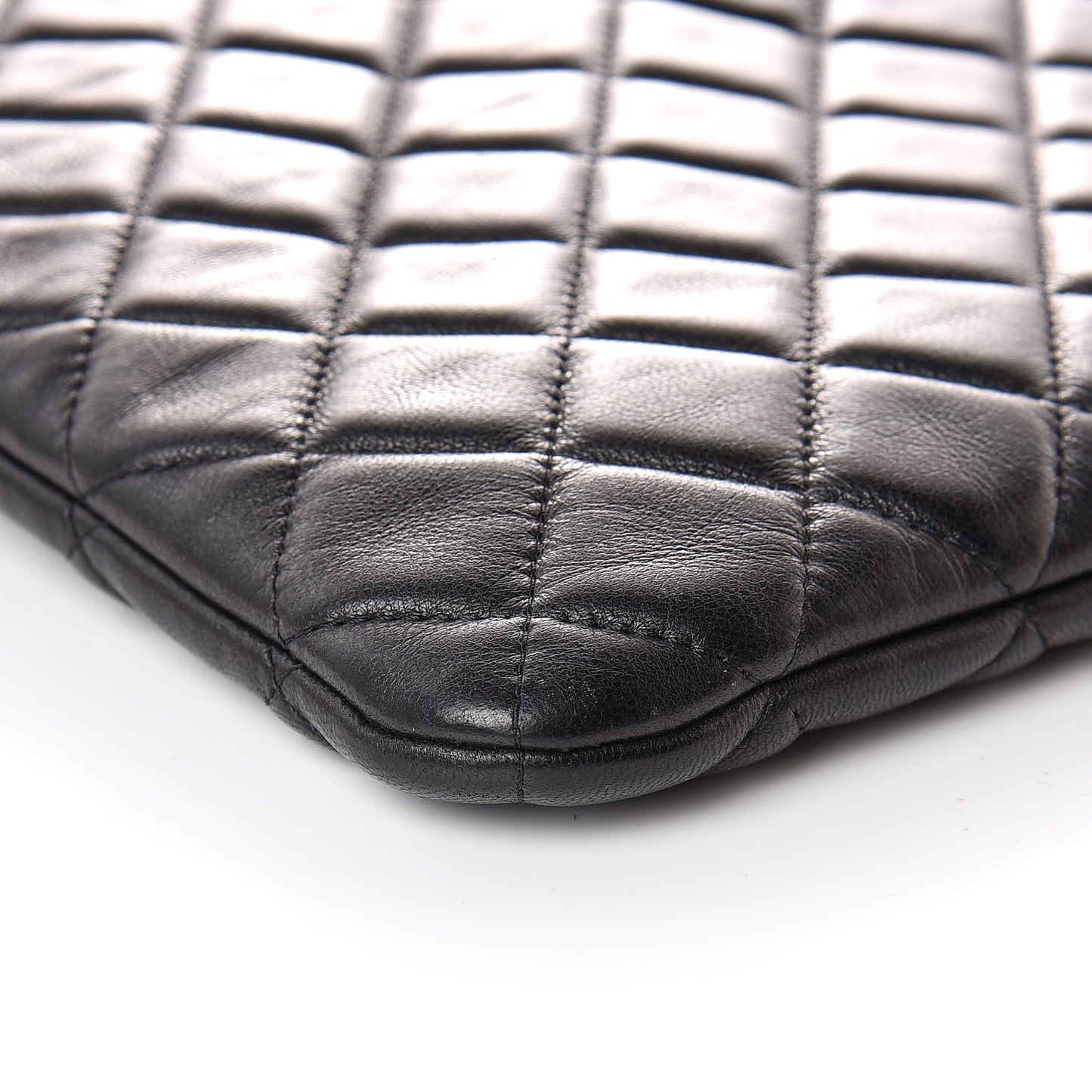 Lambskin Quilted Large Cosmetic Case Black