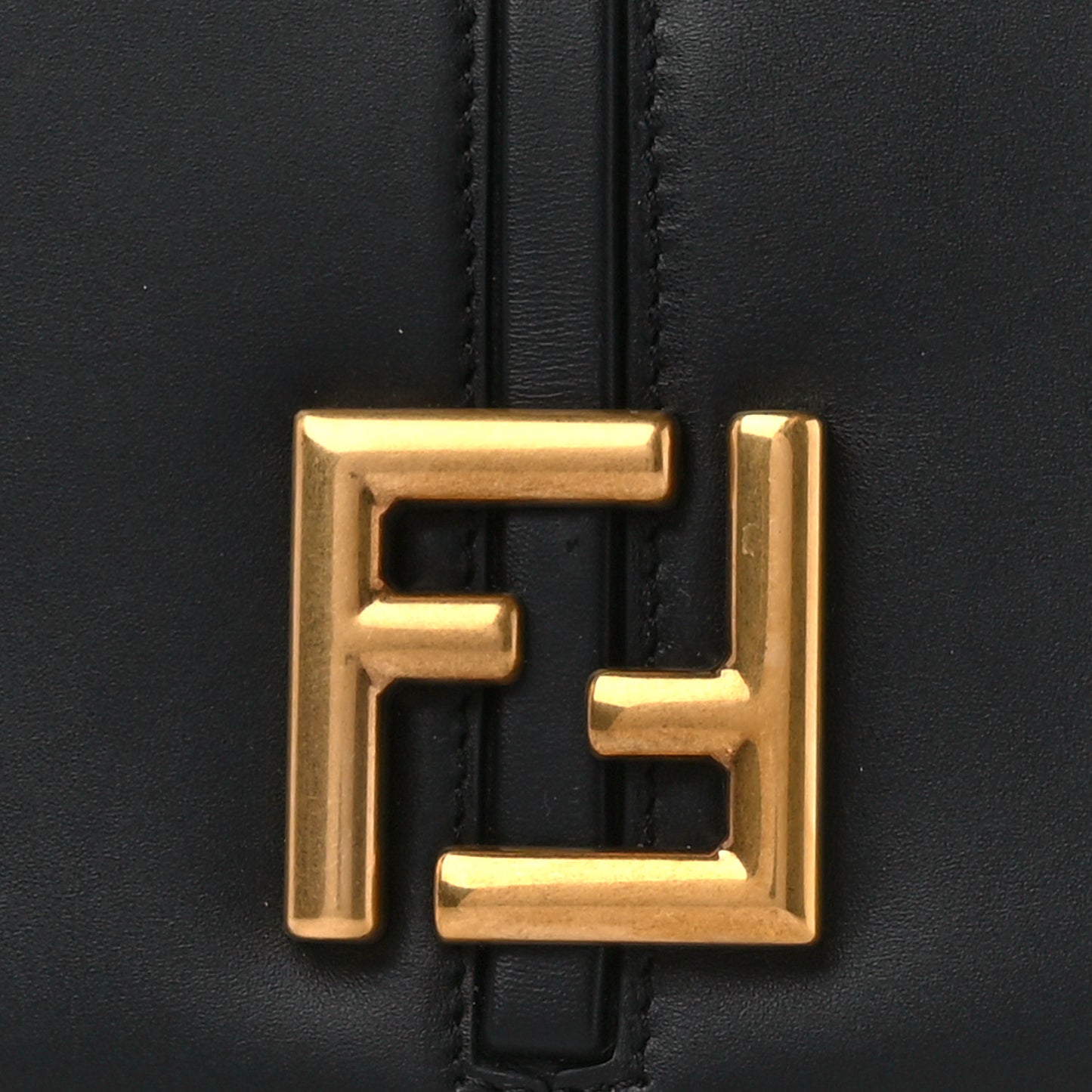 Vitello Brenta Cher Small Fendi C'mon Black