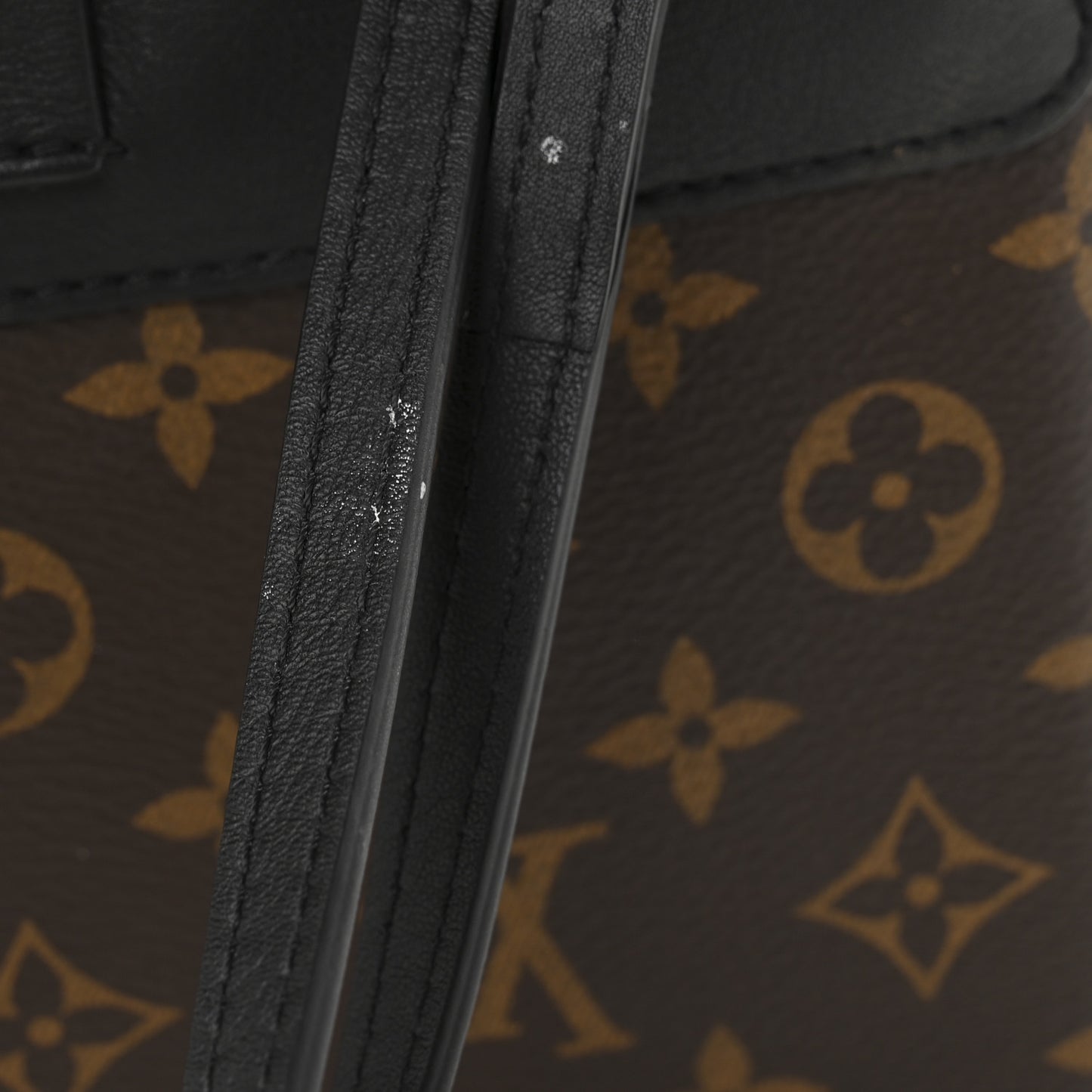 Monogram Locky BB Black
