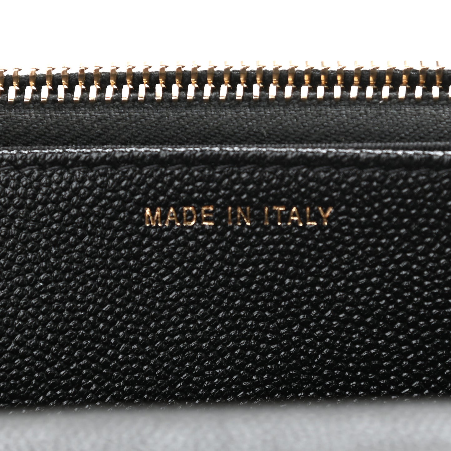 Caviar Quilted Golden Class Wallet On Chain WOC Black
