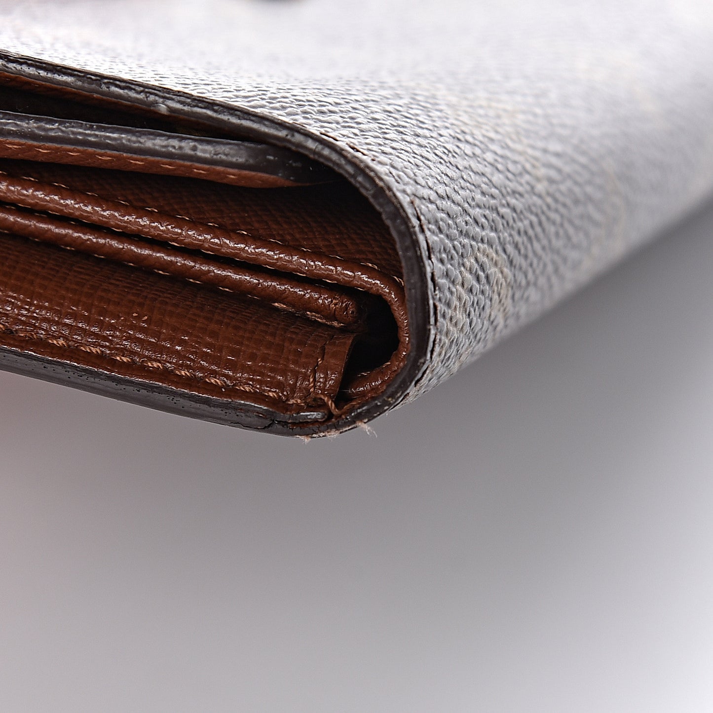 Monogram Porte Tresor International Wallet
