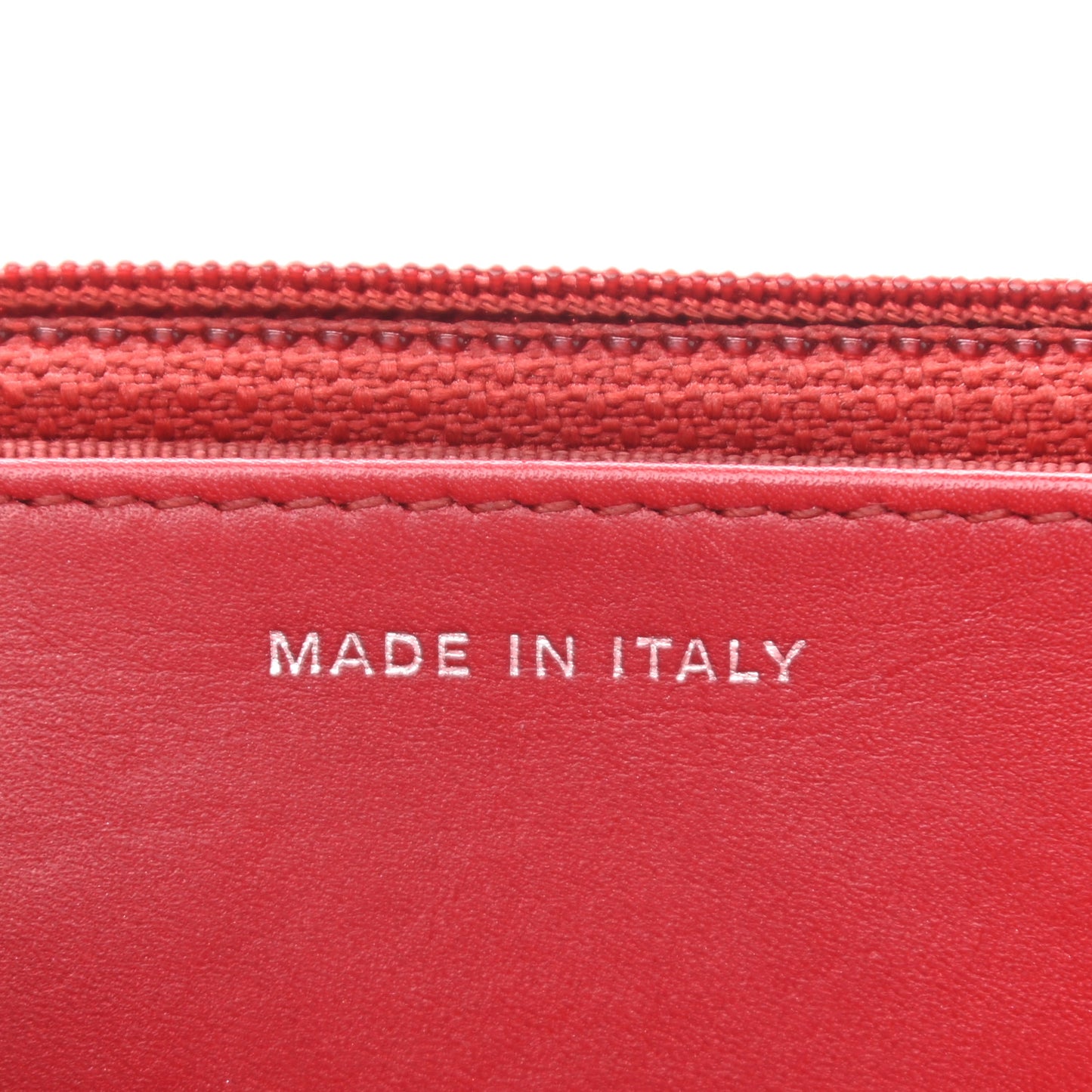 Caviar Quilted Wallet on Chain WOC Red
