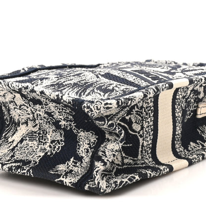 Christian Dior Canvas Toile de Jouy Reverse Embroidered Mini Book Tote Phone Bag  Blue 10 of 10