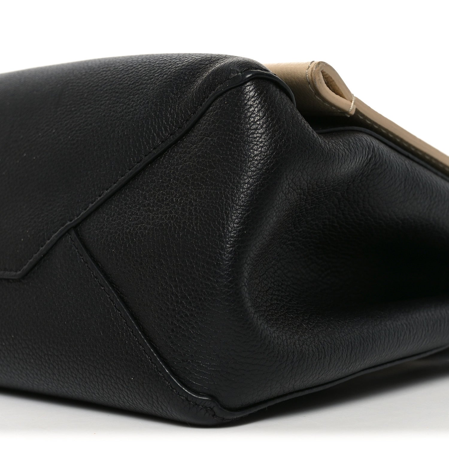 Louis Vuitton Soft Calfskin Lockme II Top Handle Vanille Black 9 of 9