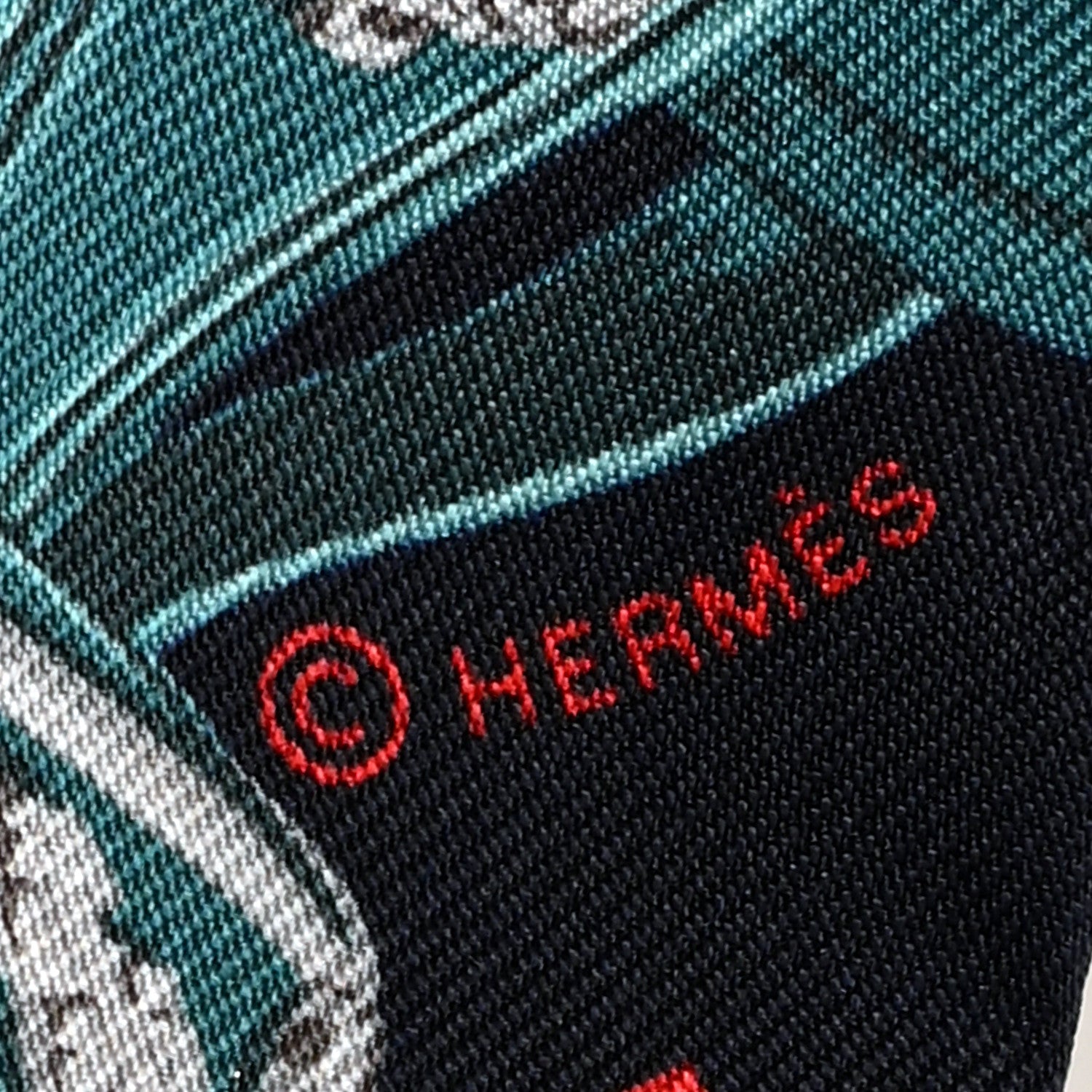 Hermes Silk Brides de Gala Love Twilly Caban Canard Rouge 3 of 4