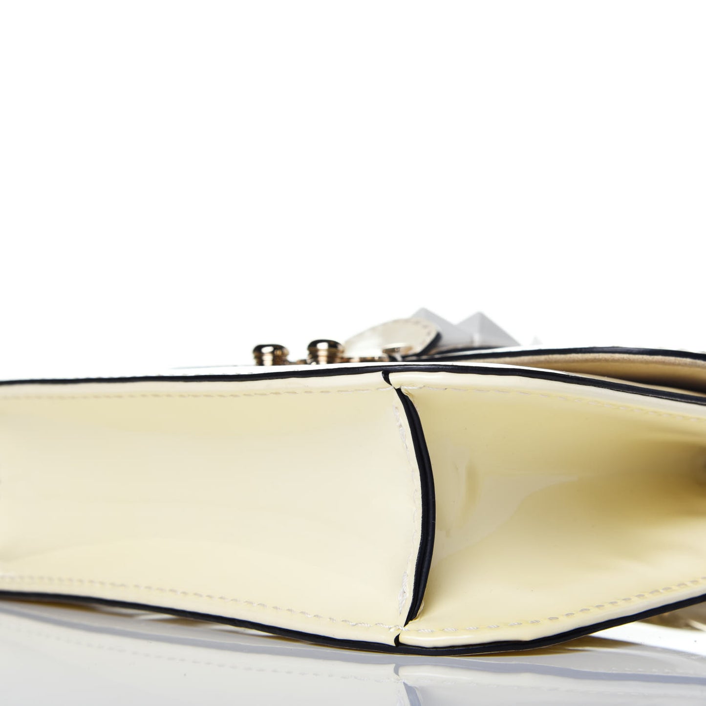 Patent Small Glam Lock Rockstud Flap Ivory