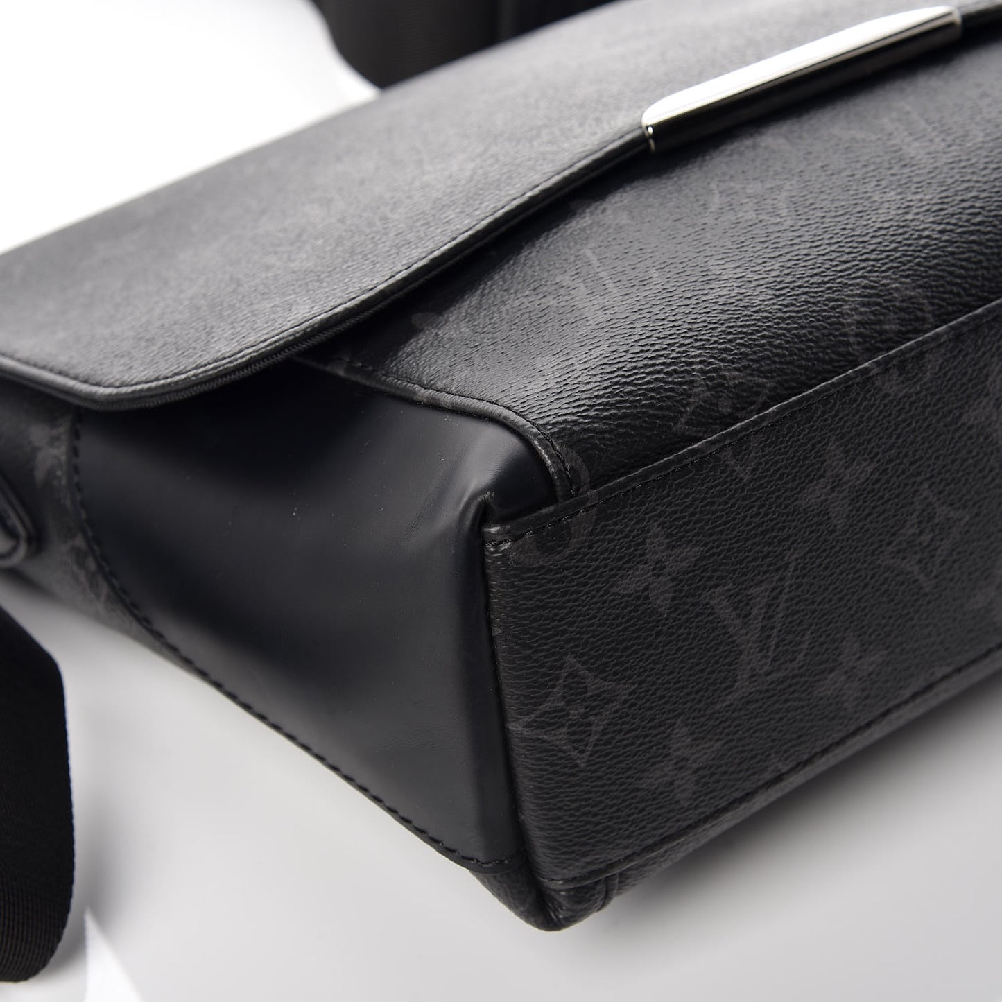 Monogram Eclipse Explorer PM Black