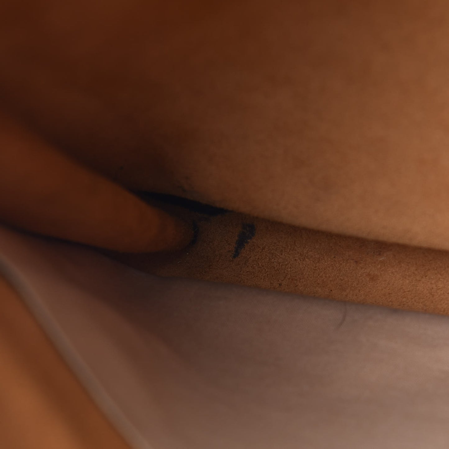 Courchevel Vespa PM Messenger Gold