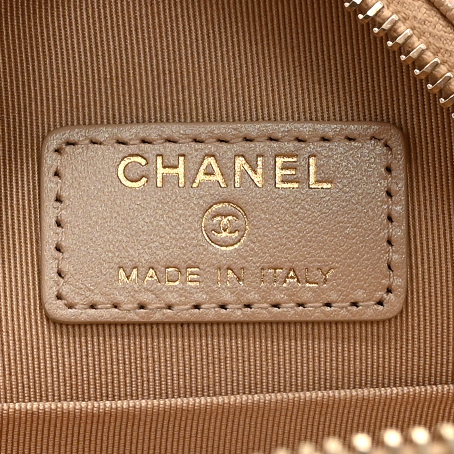 Chanel Iridescent Caviar Quilted Round Clutch With Chain Beige 6 of 10
