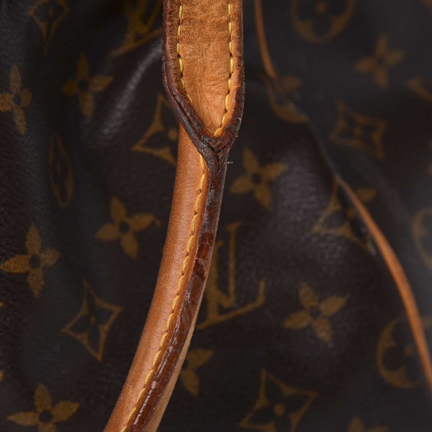 Louis Vuitton Monogram Tivoli GM 11 of 16