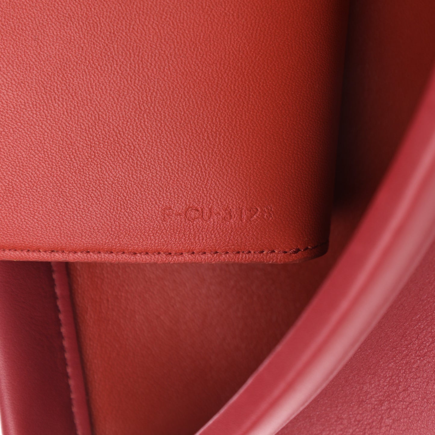 Smooth Calfskin Clasp Bucket Bag Red