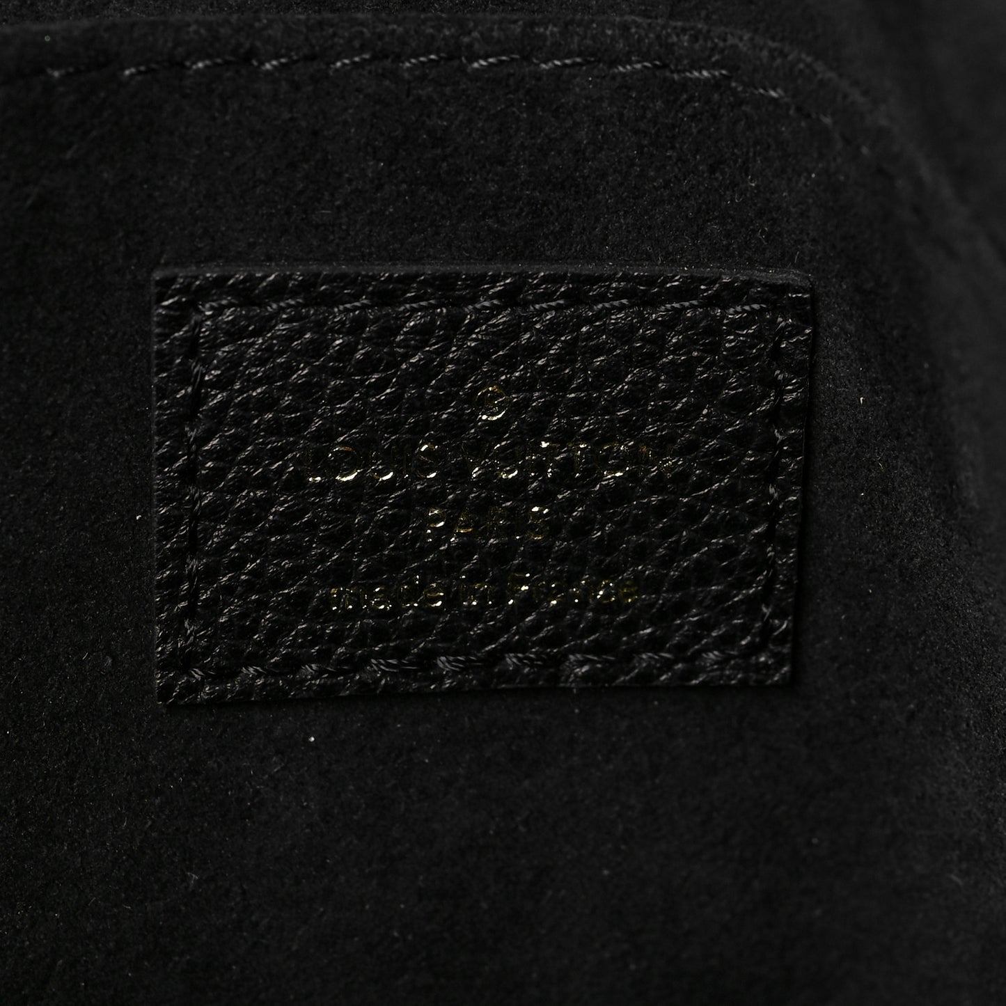 Empreinte Monogram Giant Madeleine MM Black