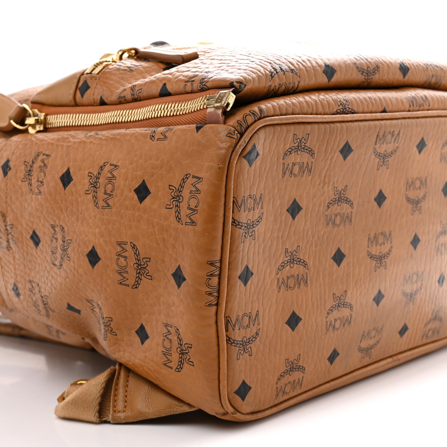Visetos Studded Medium Dual Stark Backpack Cognac