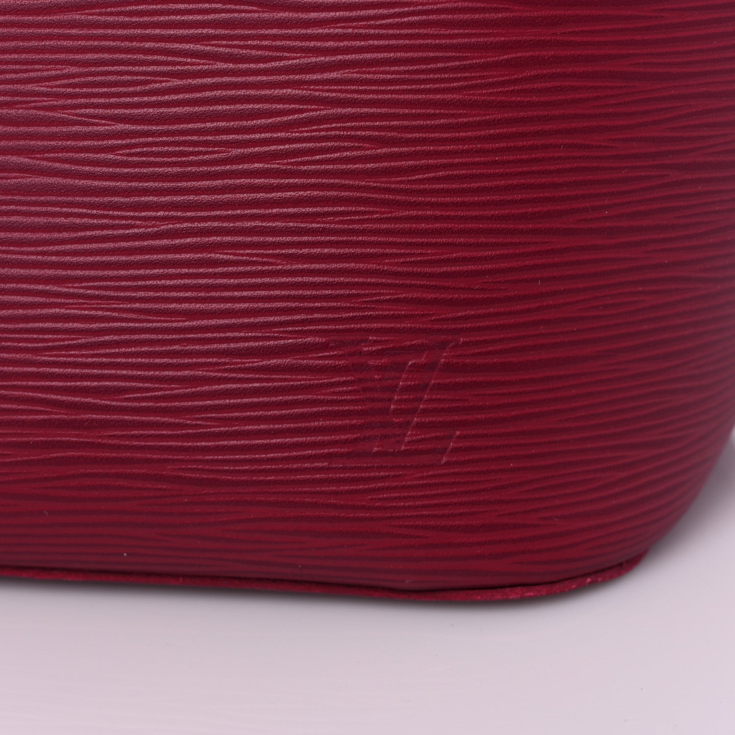 Louis Vuitton Epi Neverfull MM Fuchsia 11 of 16