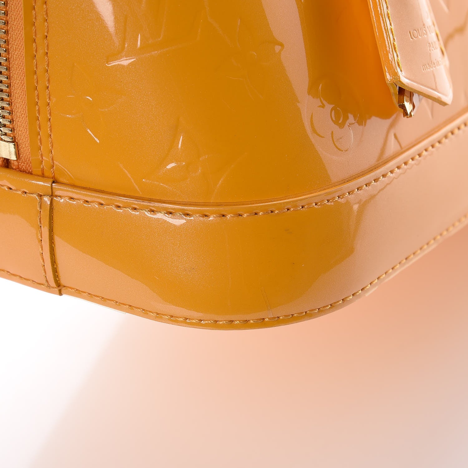 Louis Vuitton Vernis Alma PM Jaune Passion 17 of 19