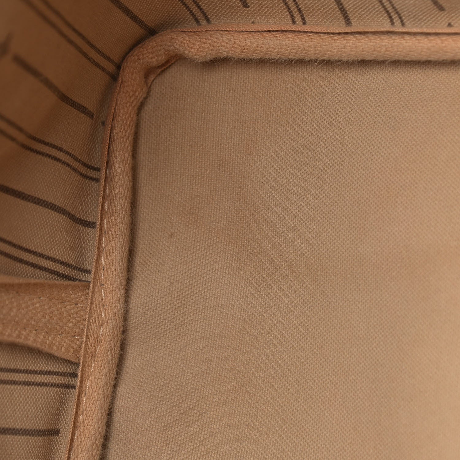 Louis Vuitton Monogram Neverfull MM 13 of 13