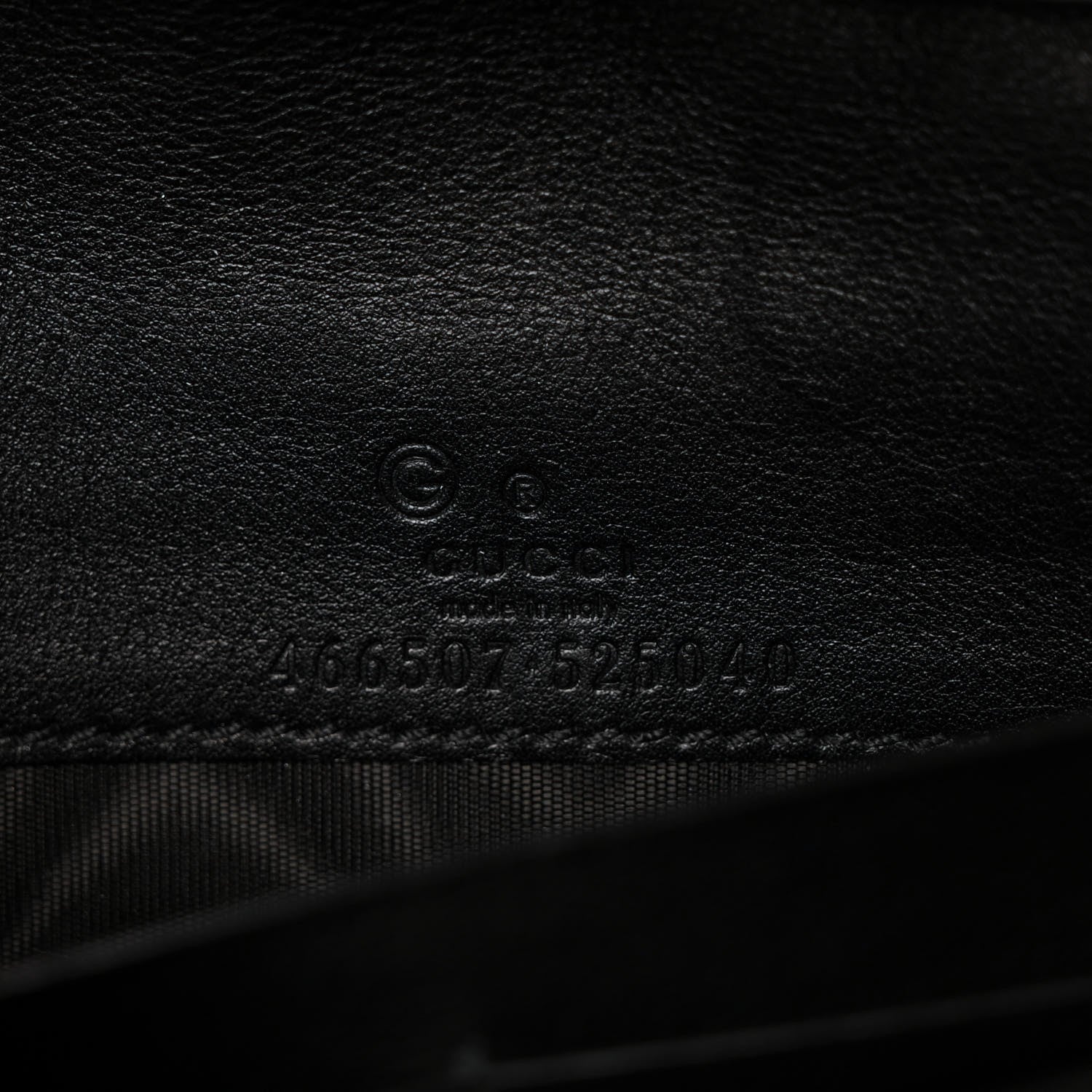 Gucci Microguccissima Crossbody Wallet Black 7 of 12