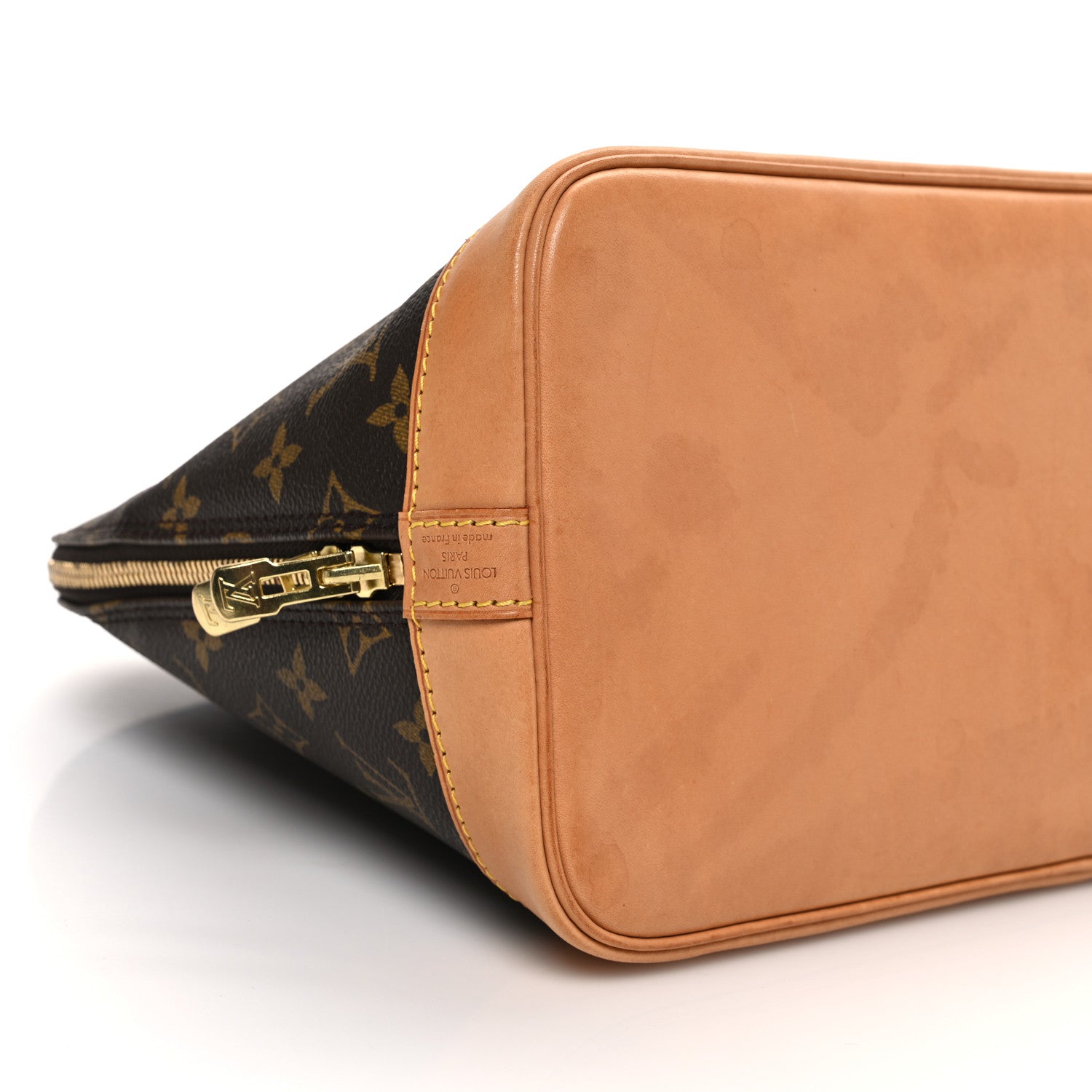 Louis Vuitton Monogram Alma MM 9 of 13