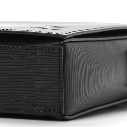 Louis Vuitton Epi Box Messenger Black 8 of 9