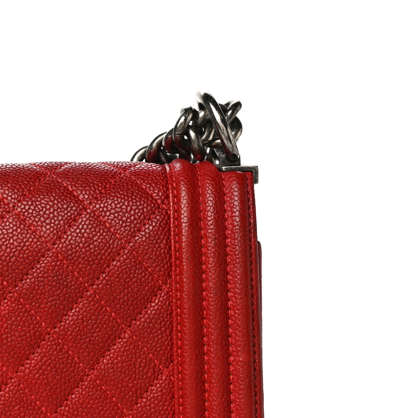 Caviar Quilted Medium Boy Flap Red