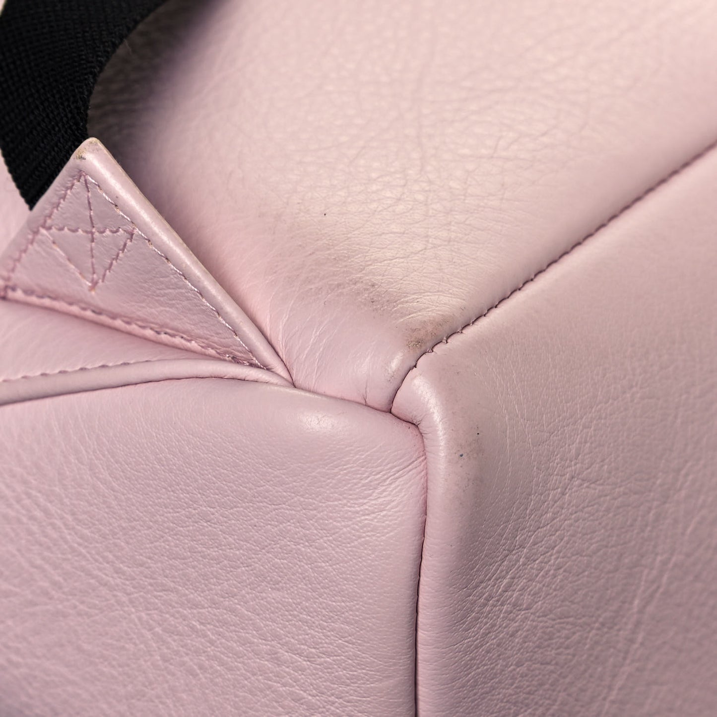 Smooth Calfskin Logo Small Everyday Backpack Light Rose Black