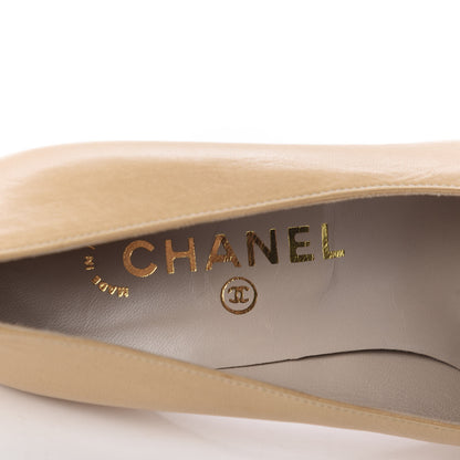 Chanel Lambskin Cap Toe Pumps 38.5 Beige Black 7 of 10