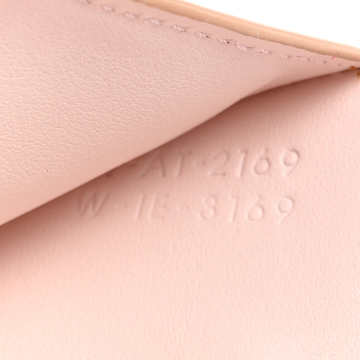 Grained Calfskin Small Tri-Fold Wallet Light Pink