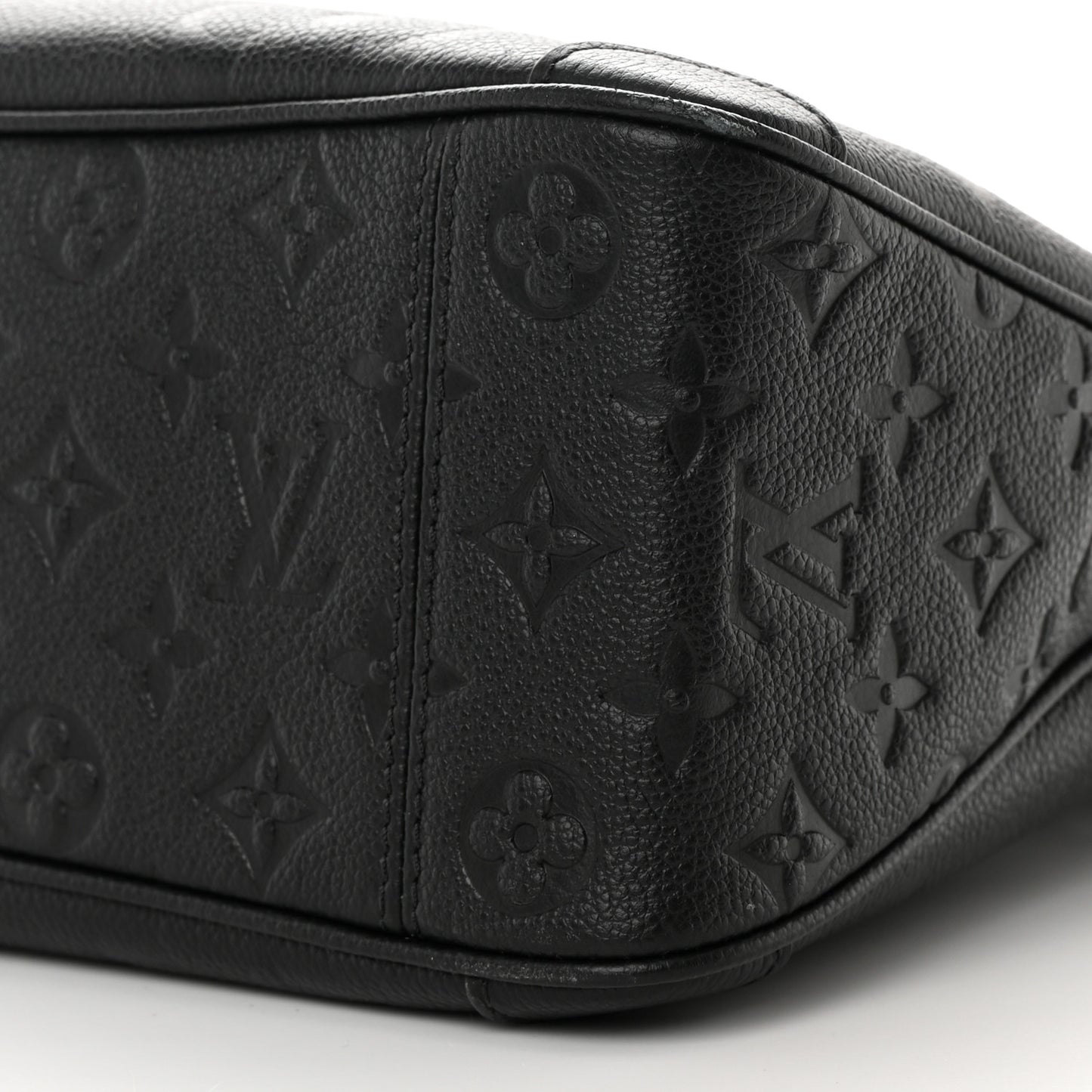 Empreinte Monogram Giant Trianon MM Black