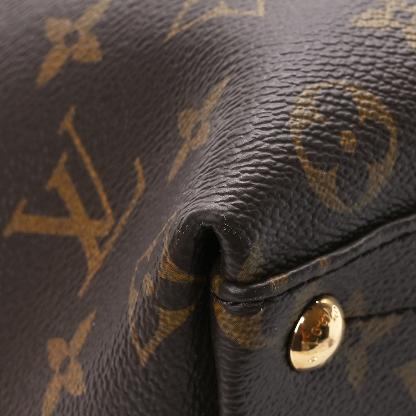 Monogram V Tote BB Black