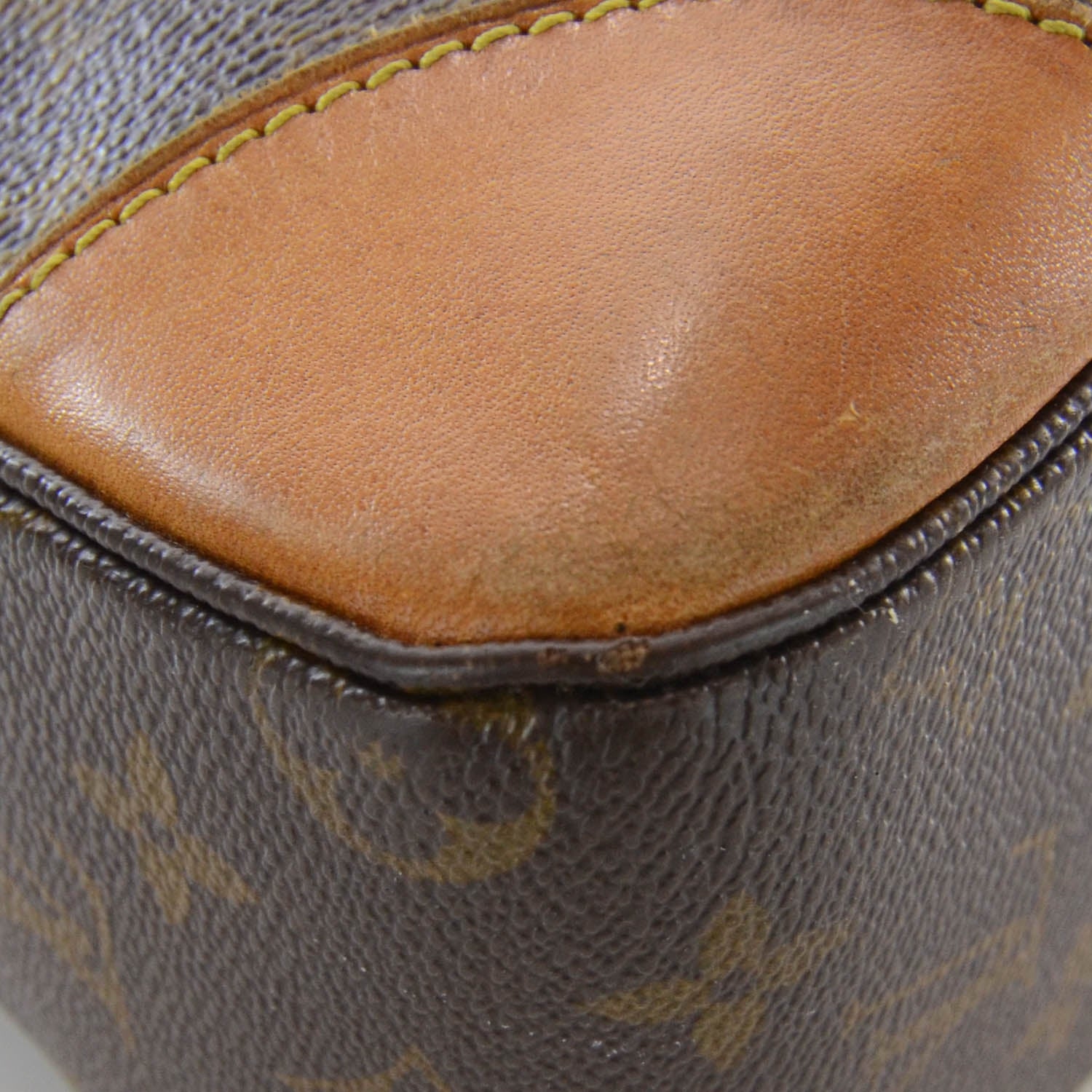Louis Vuitton Monogram Boulogne 30 5 of 13
