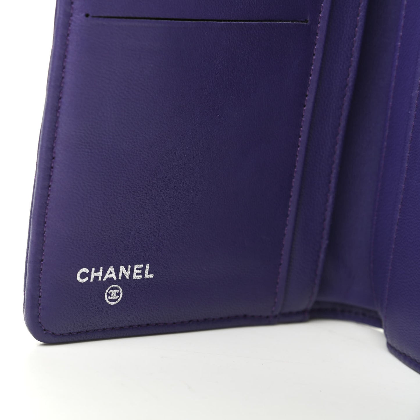 Lambskin Quilted Reissue Zipped Pocket Wallet Purple.
