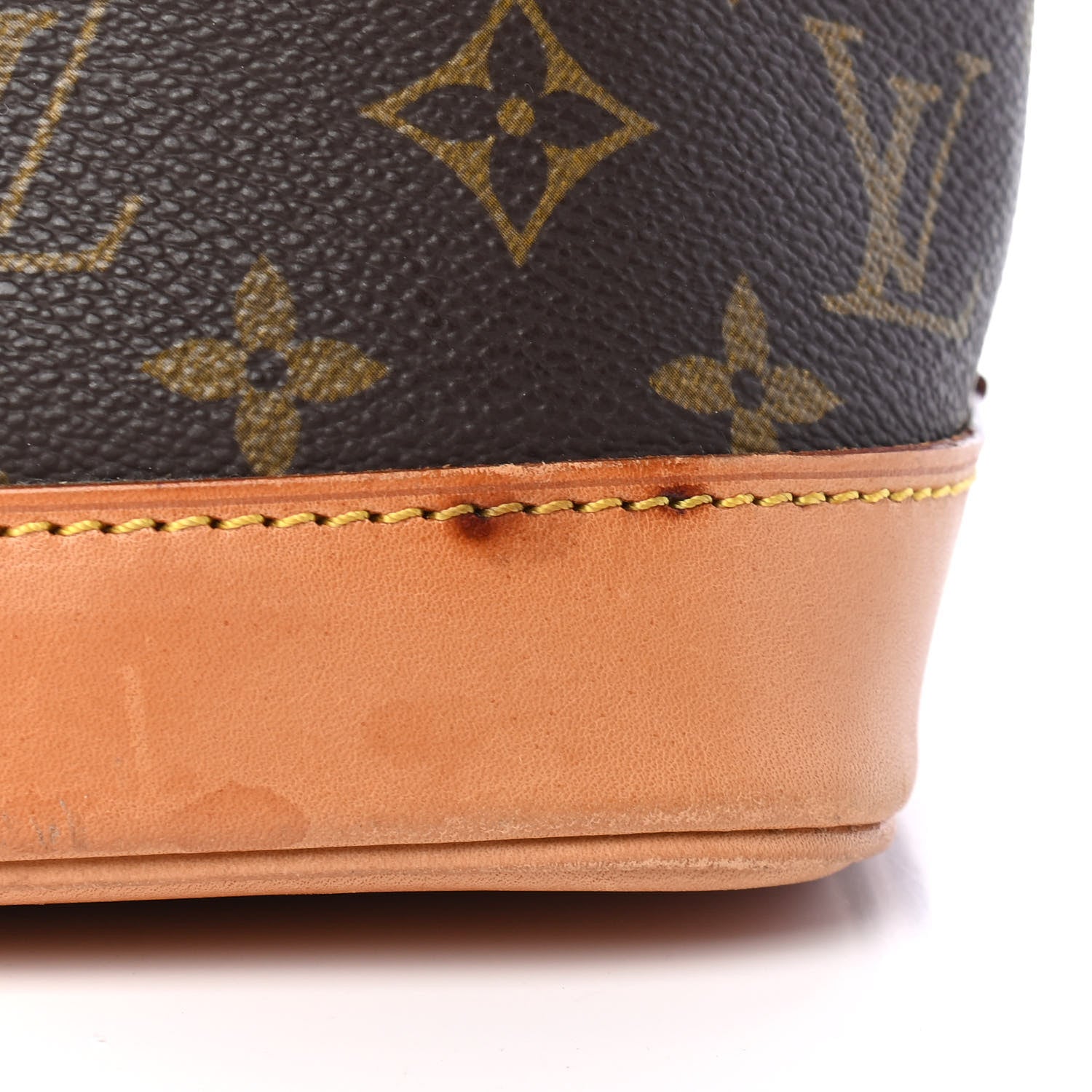 Louis Vuitton Monogram Alma PM 9 of 9