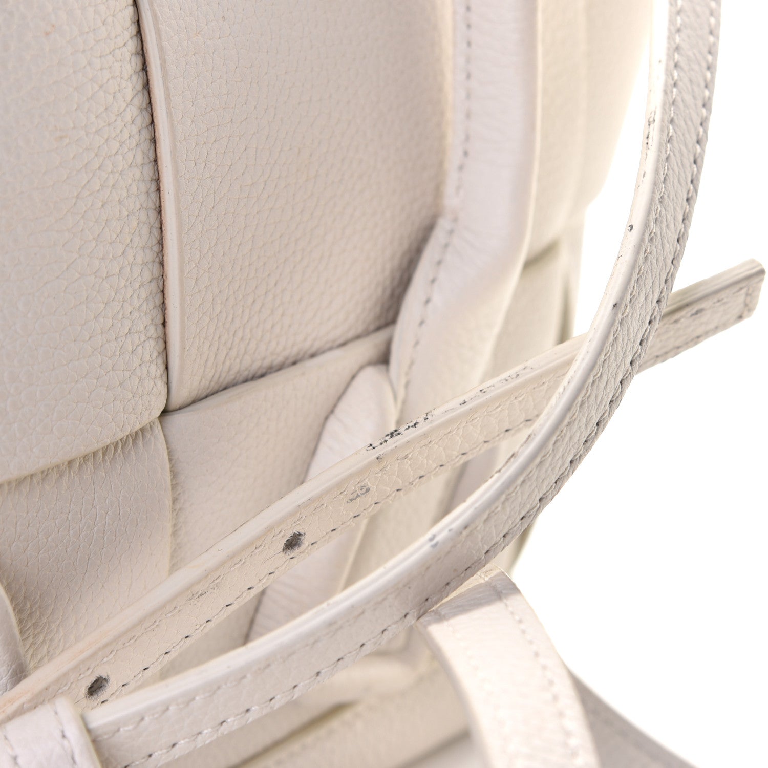 Bottega Veneta Grained Calfskin Maxi Intrecciato Arco 29 Plaster 8 of 10