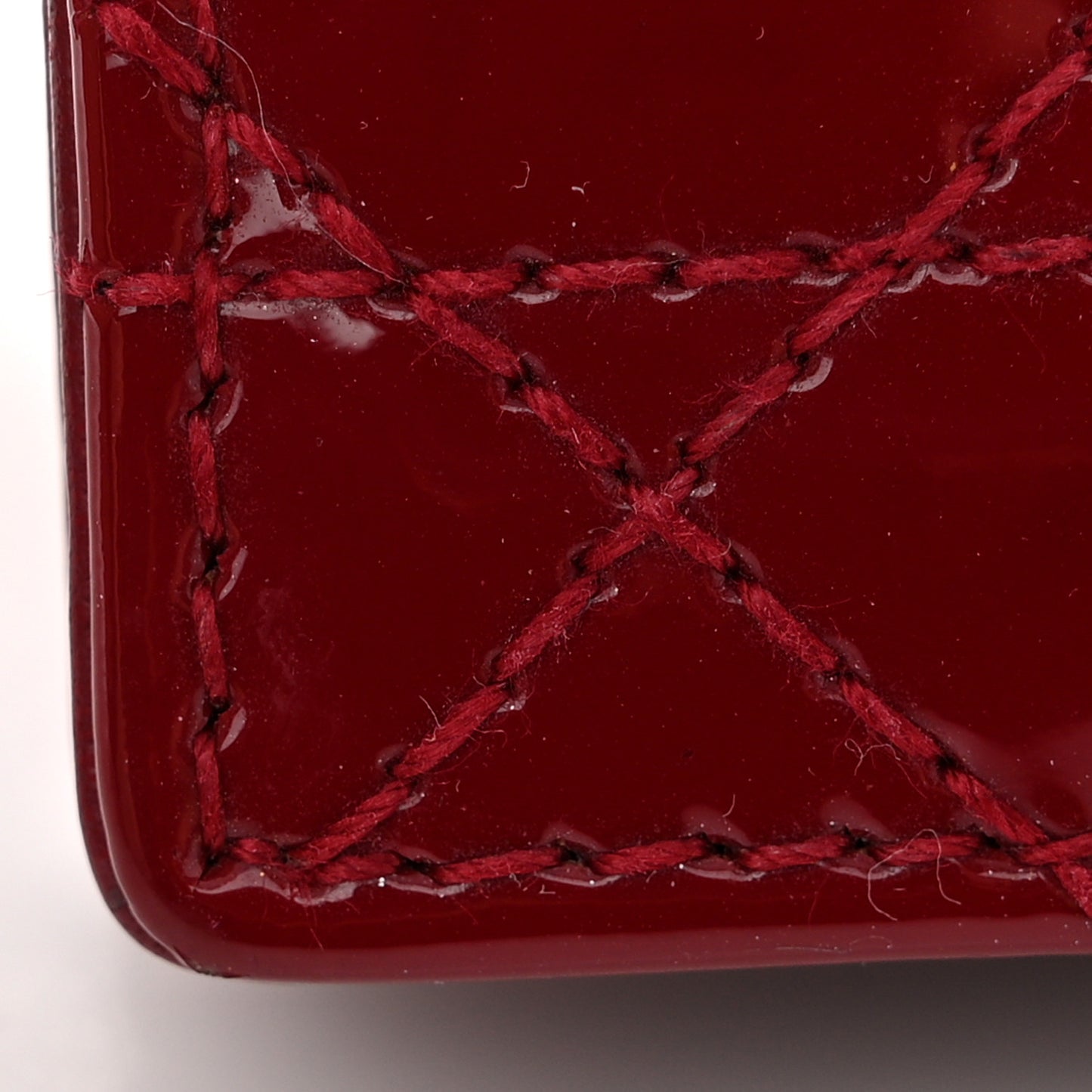 CHRISTIAN DIOR Patent Cannage Lady Dior 5-Gusset Card Holder Scarlet