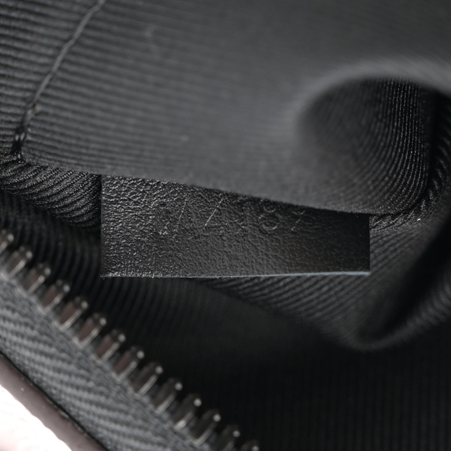 Monogram Tuffetage Triangle Messenger Black