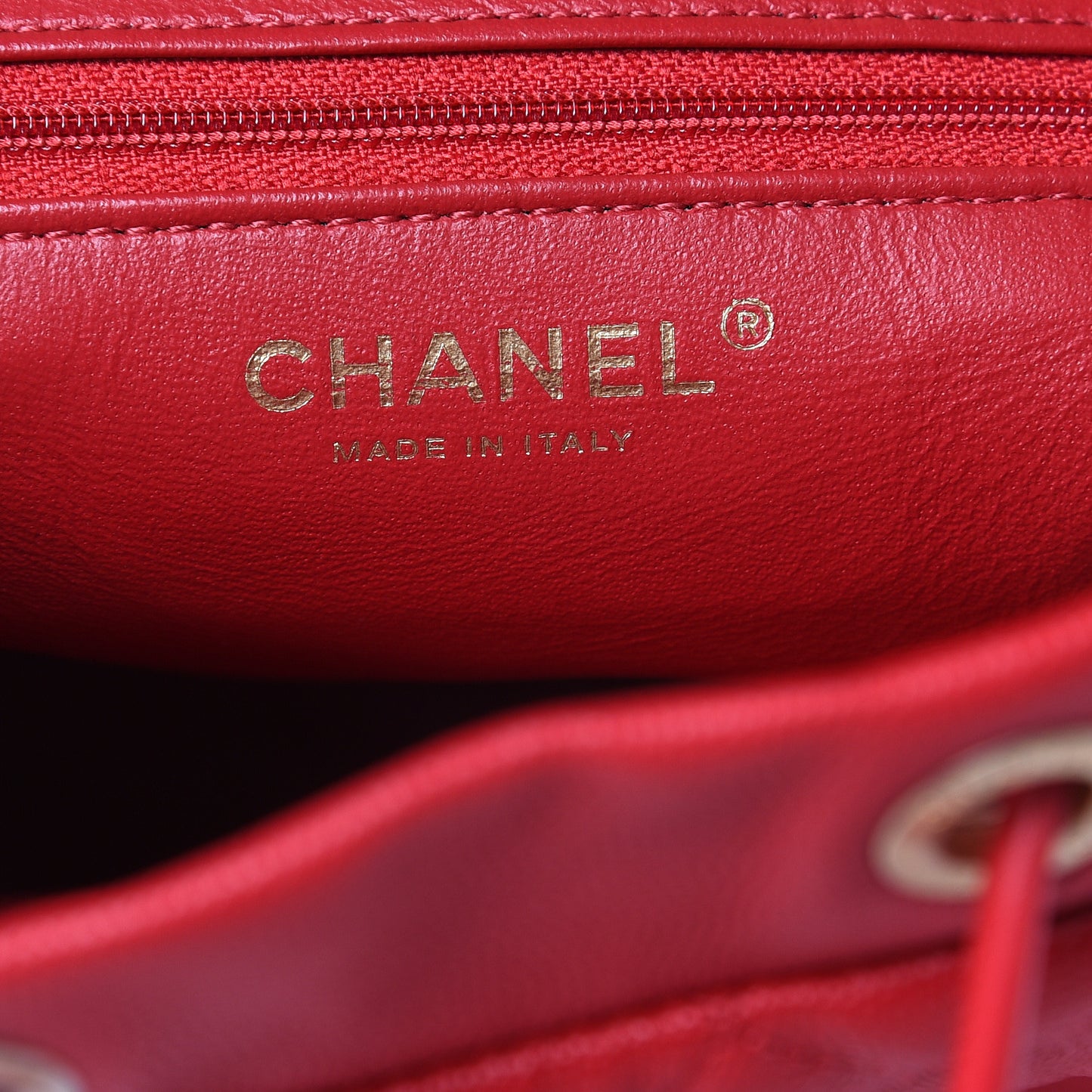 Caviar Quilted Filigree Backpack Red