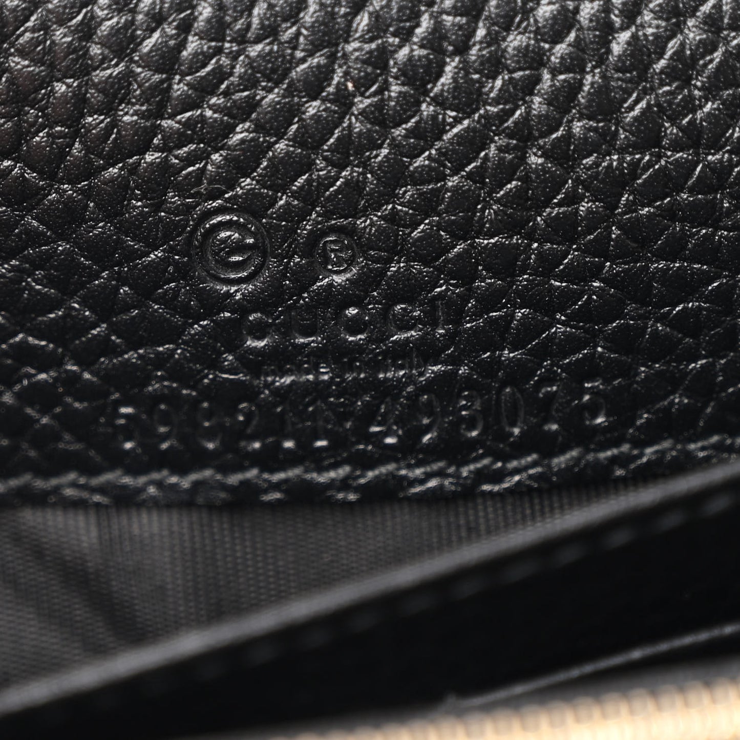 Pebbled Calfskin Soho Wallet On Chain Black