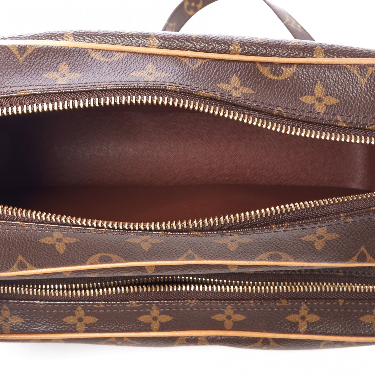 Monogram Nil 28