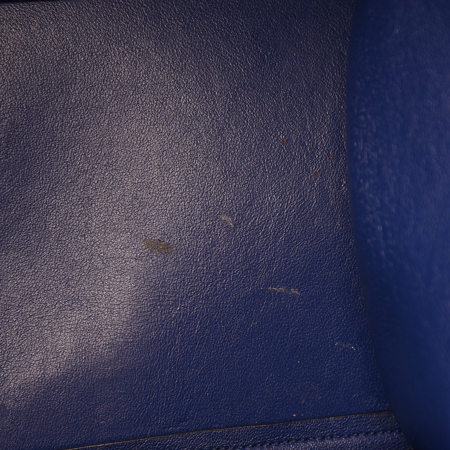 Drummed Calfskin Suede Medium Trapeze Indigo