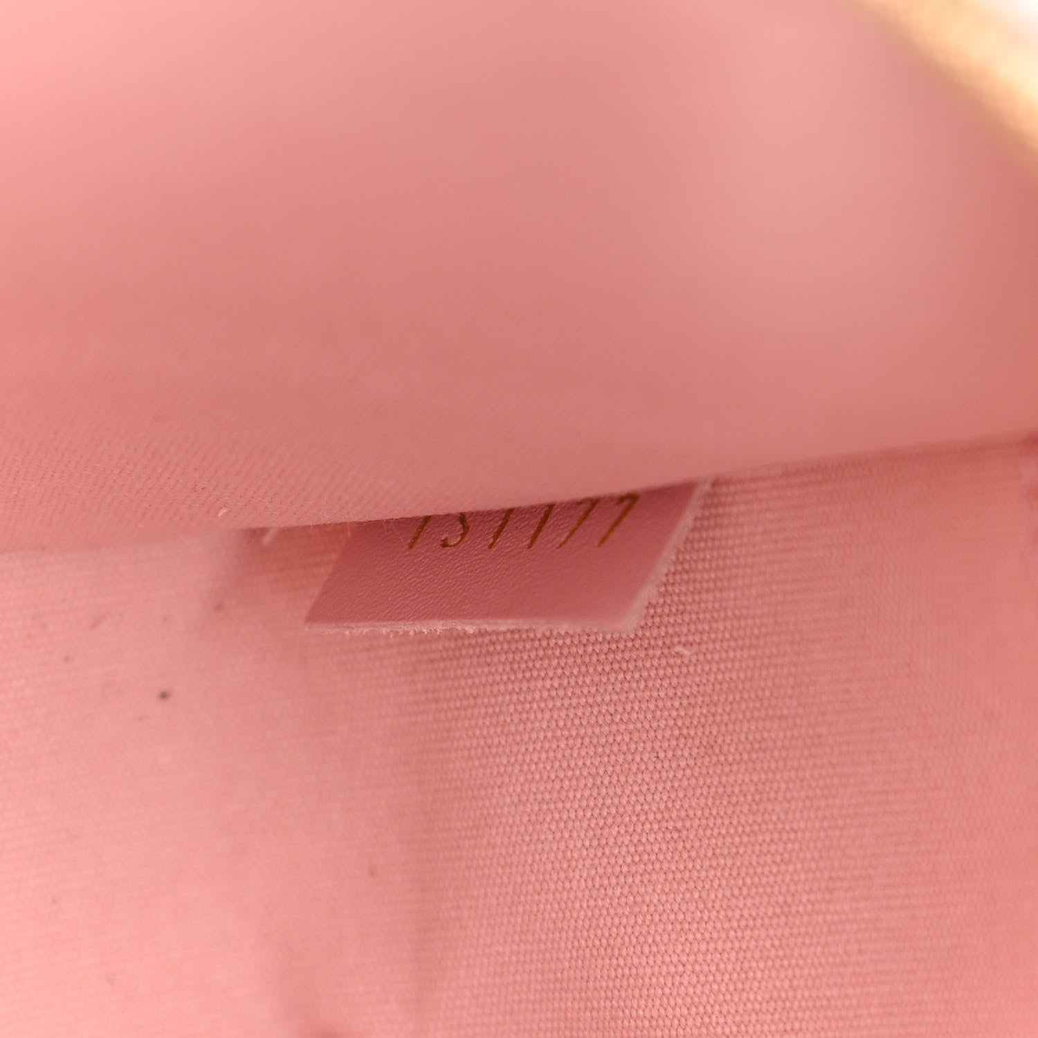 Louis Vuitton Vernis Camera Pouch Rose Ballerine 10 of 11
