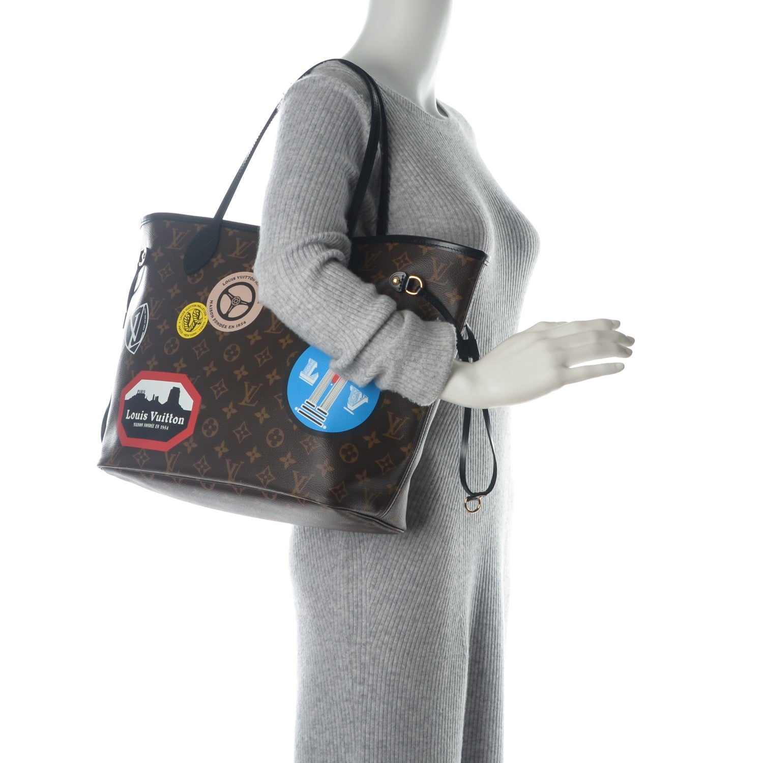 Louis Vuitton Monogram World Tour Neverfull MM 2 of 9