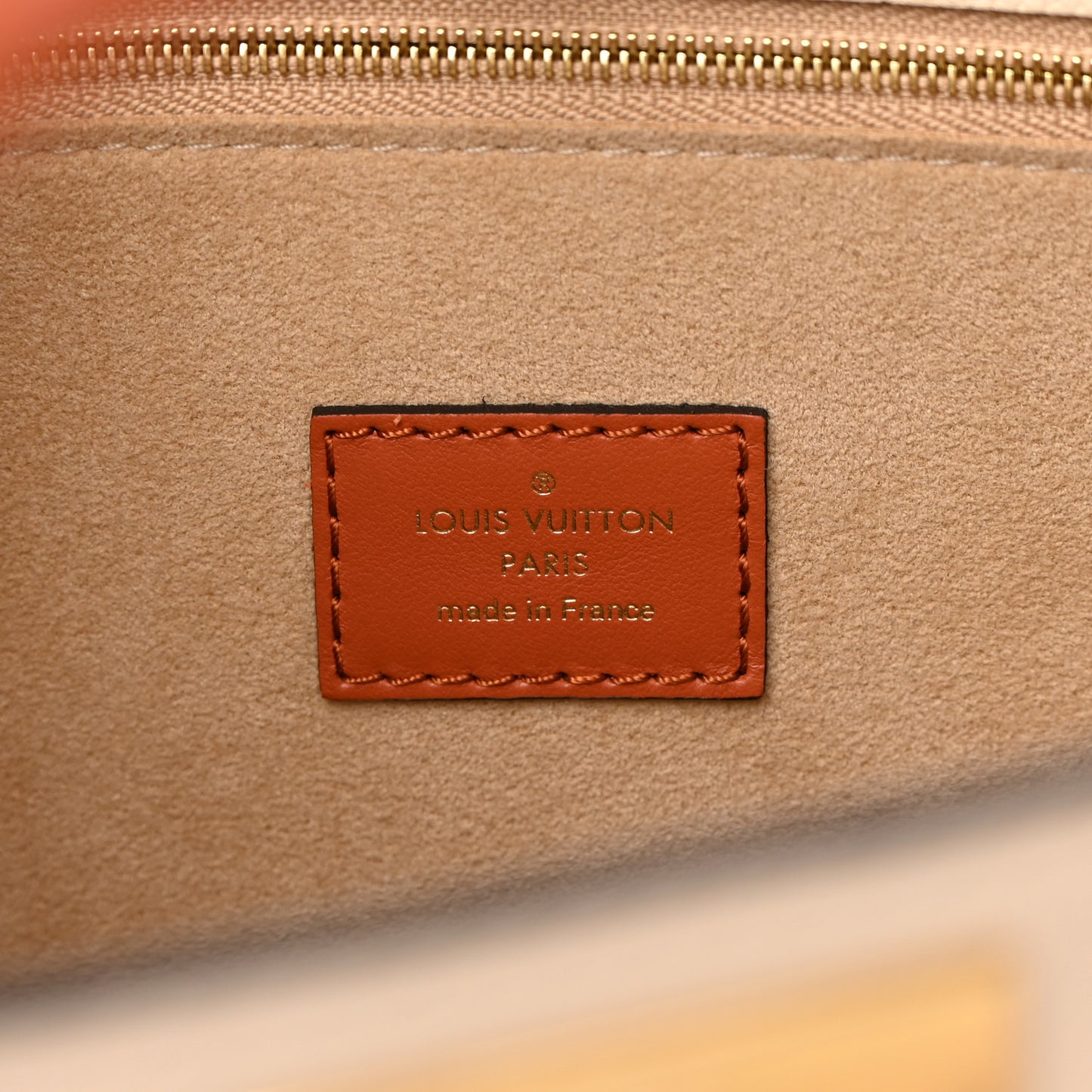 Calfskin Monogram Tufting On My Side Galet
