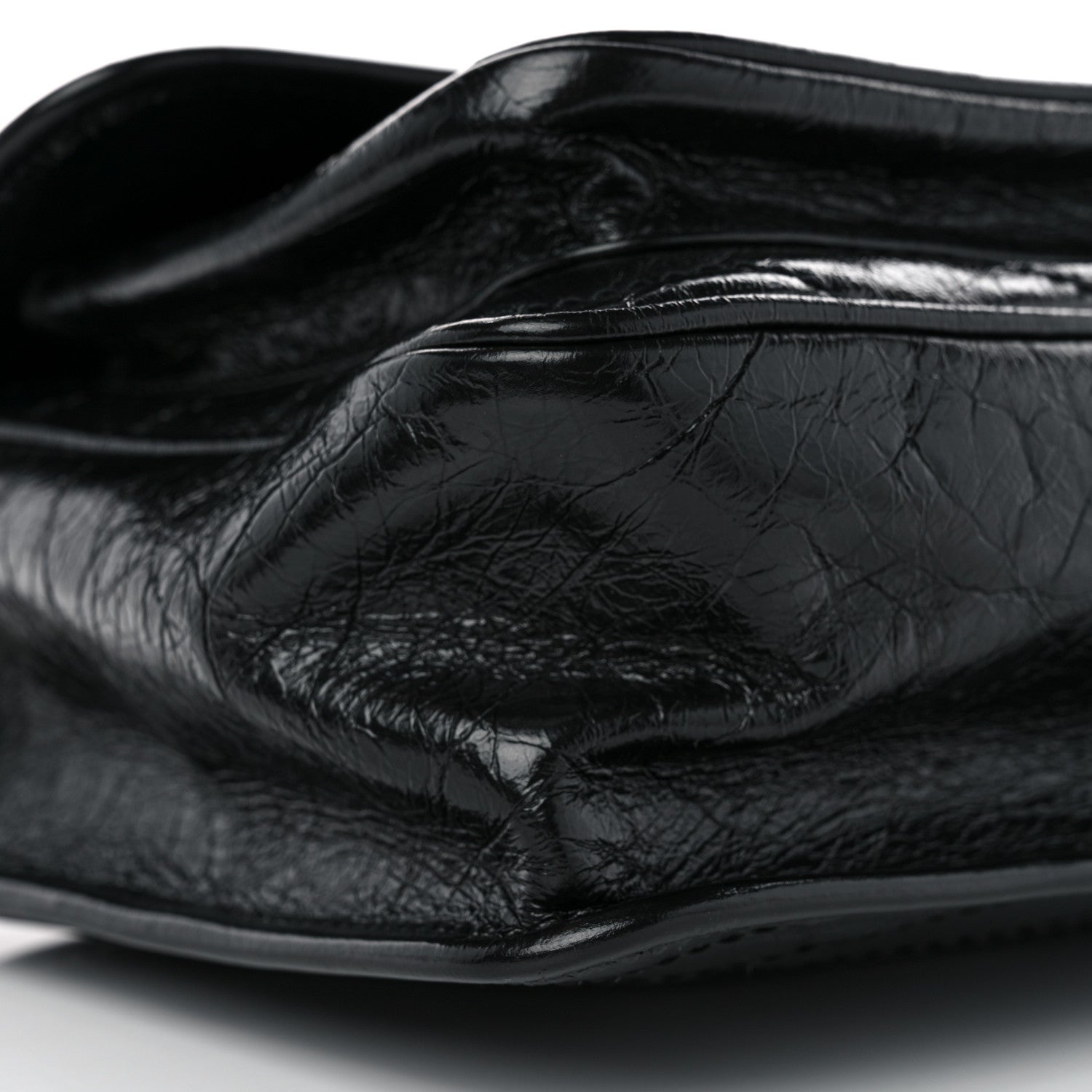 Saint Laurent Crinkled Calfskin Matelasse Monogram Medium Niki Chain Satchel Black 9 of 10