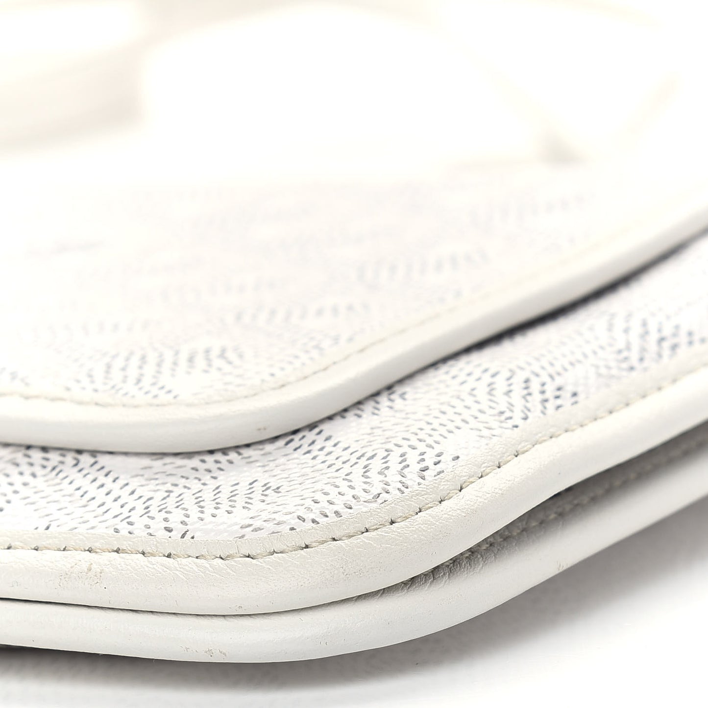 Goyardine Plumet Wallet Clutch White