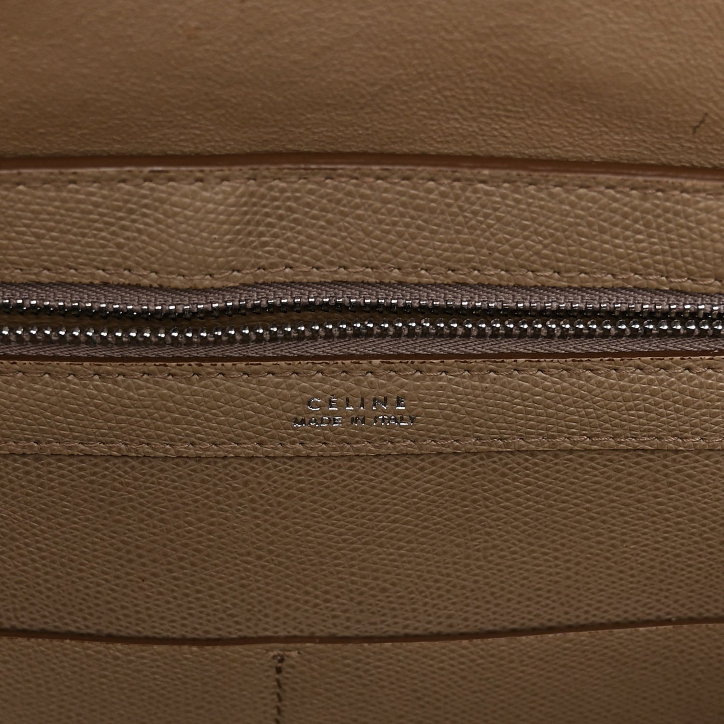 Grained Calfskin Medium Horizontal Cabas Phantom Taupe
