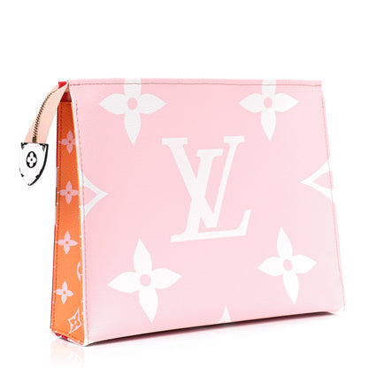 Louis Vuitton Monogram Giant Toiletry Pouch 26 Rouge 2 of 4