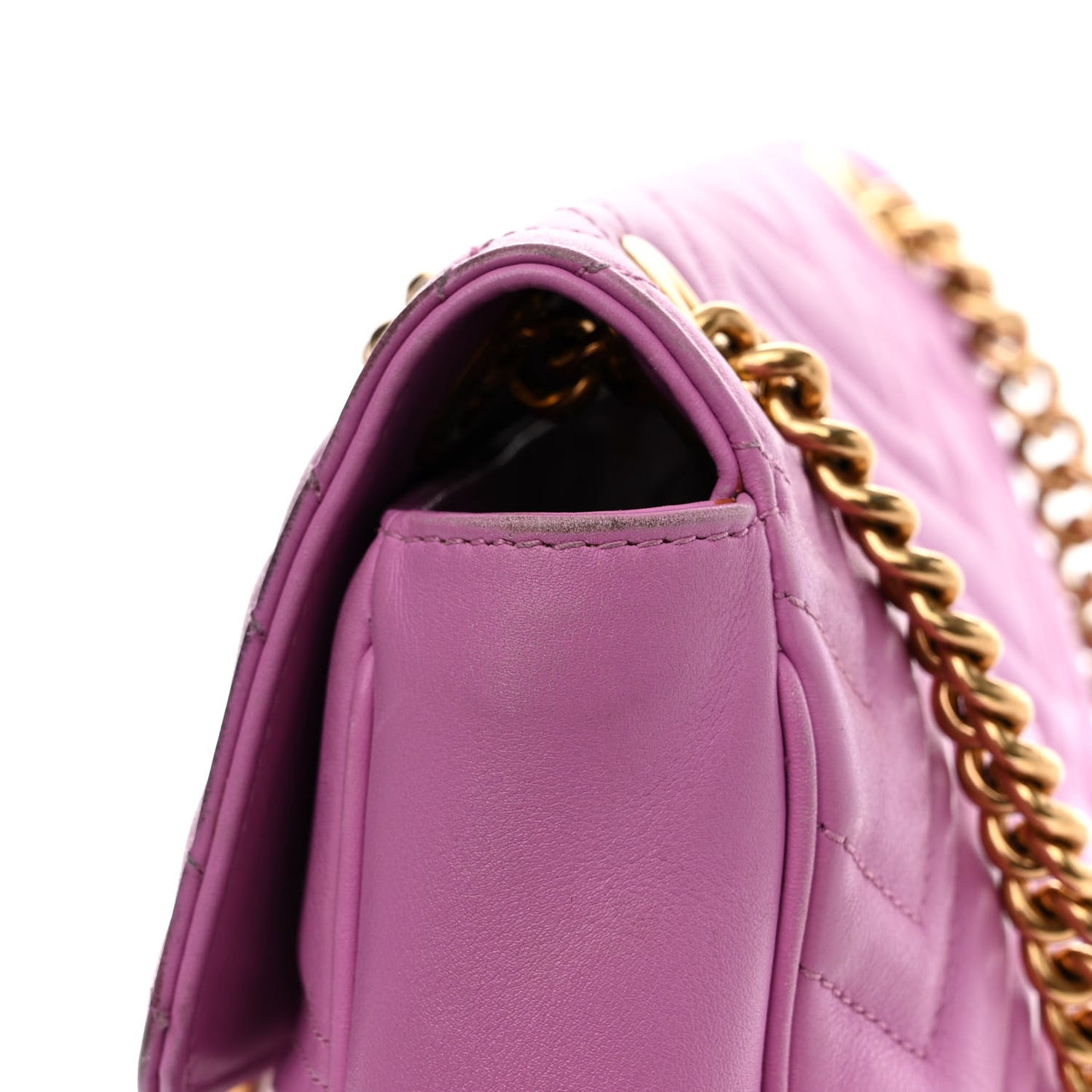 Calfskin Matelasse Medium GG Marmont Shoulder Bag Candy Mousse