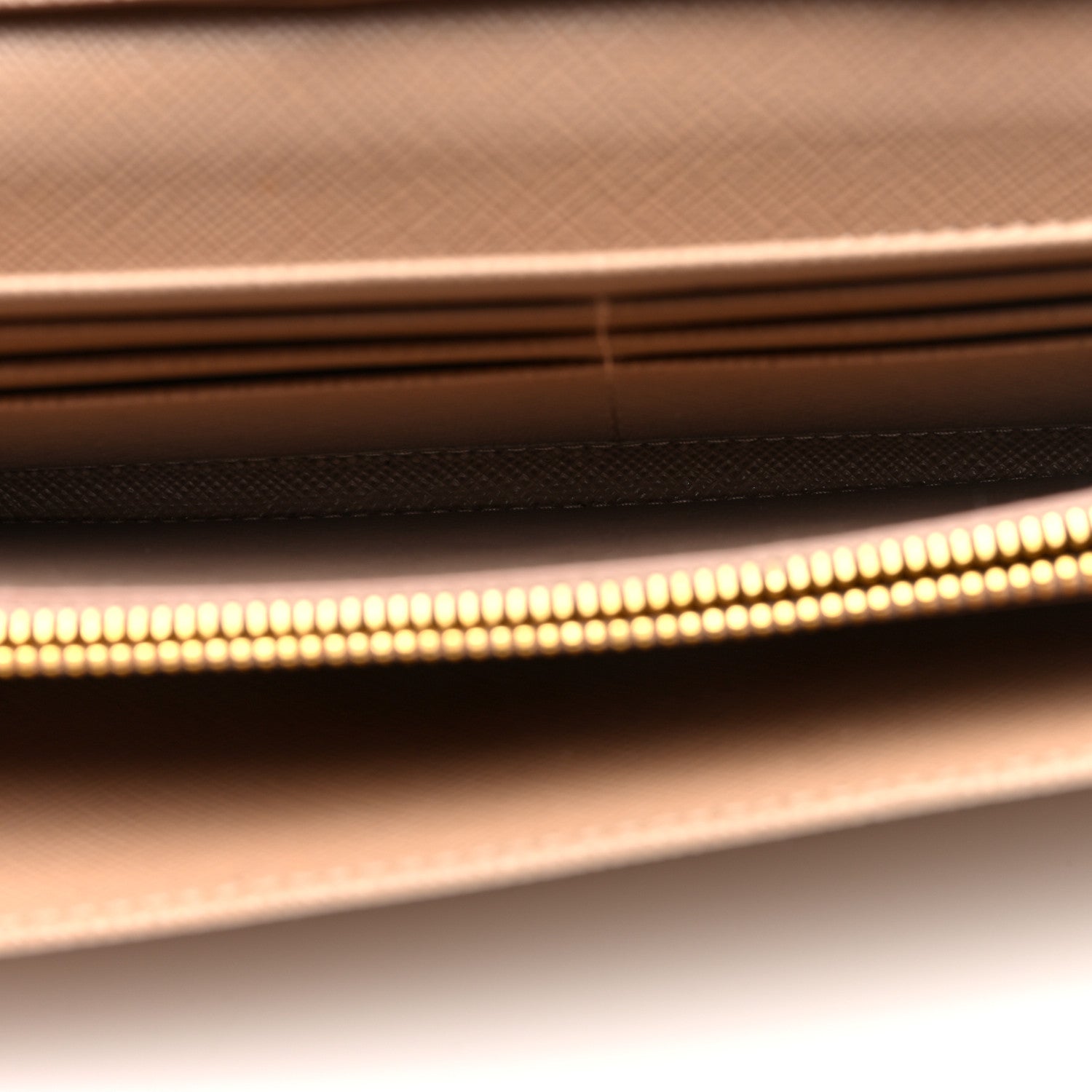 Prada Saffiano Metal Oro Chain Wallet Cammeo 6 of 12