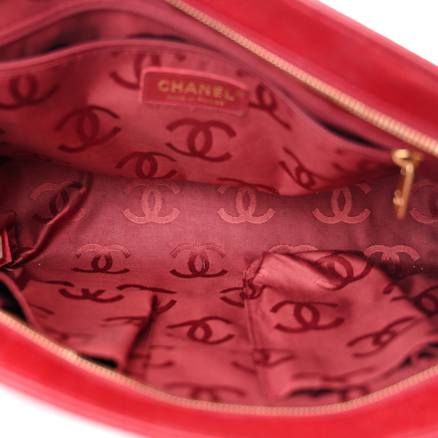 Caviar CC Stitched Tote Red