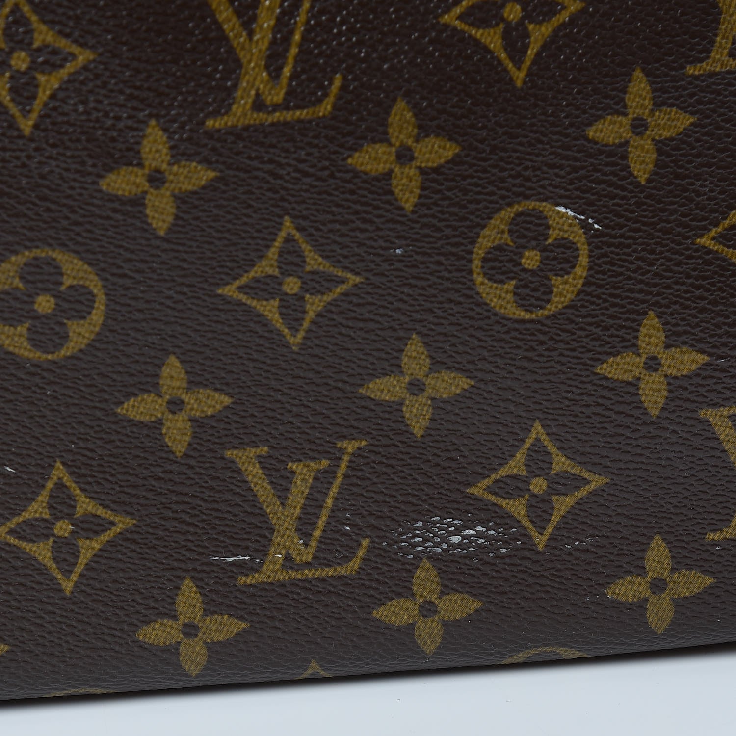 Louis Vuitton Monogram Batignolles Vertical 27 of 27